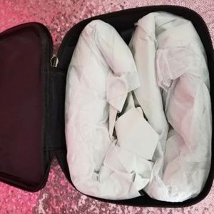 Victoria's Secret | Bags | Nwt Victorias Secret 4 Pc Cosmetic Case ...